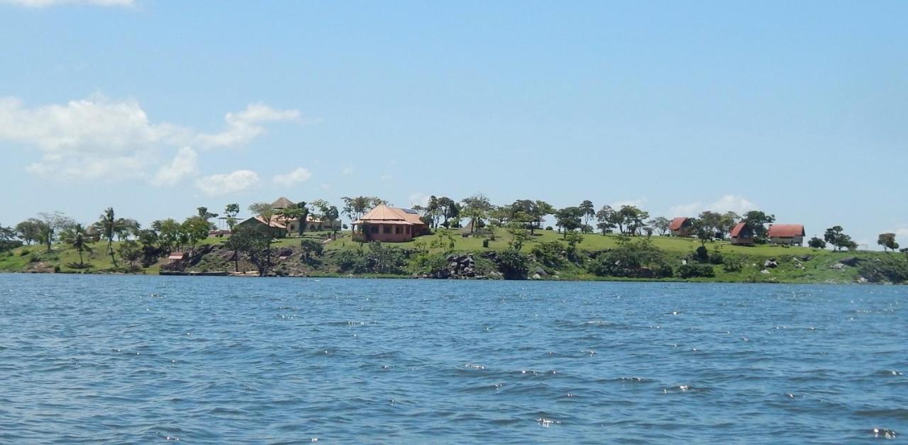 Villa Samuka Island Retreat à Jinja Extérieur photo